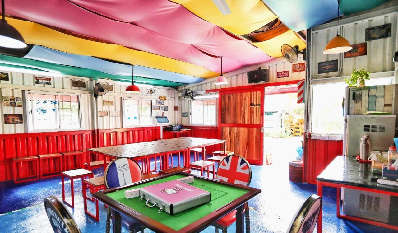 Heng-ch'un Pipe-House 墾丁ホステル エクステリア 写真