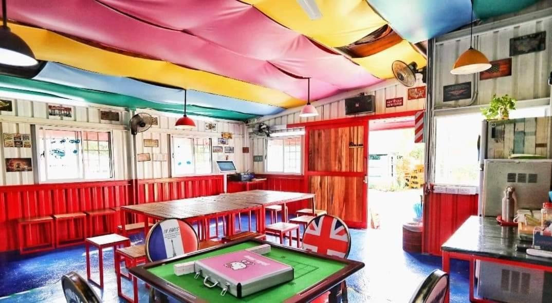 Heng-ch'un Pipe-House 墾丁ホステル エクステリア 写真
