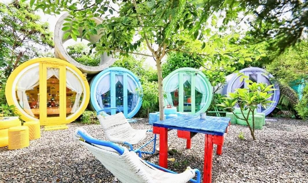 Heng-ch'un Pipe-House 墾丁ホステル エクステリア 写真