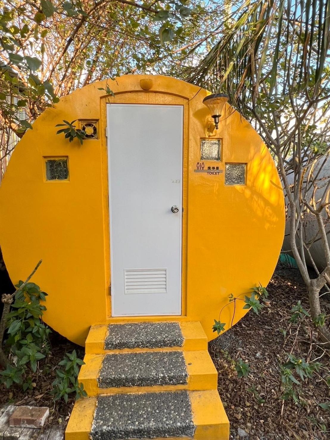 Heng-ch'un Pipe-House 墾丁ホステル エクステリア 写真