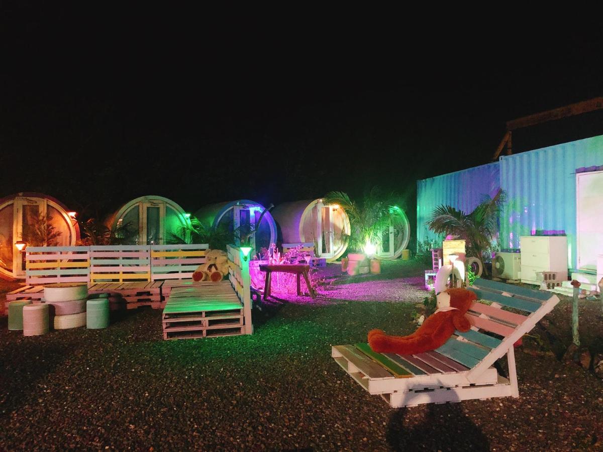 Heng-ch'un Pipe-House 墾丁ホステル エクステリア 写真